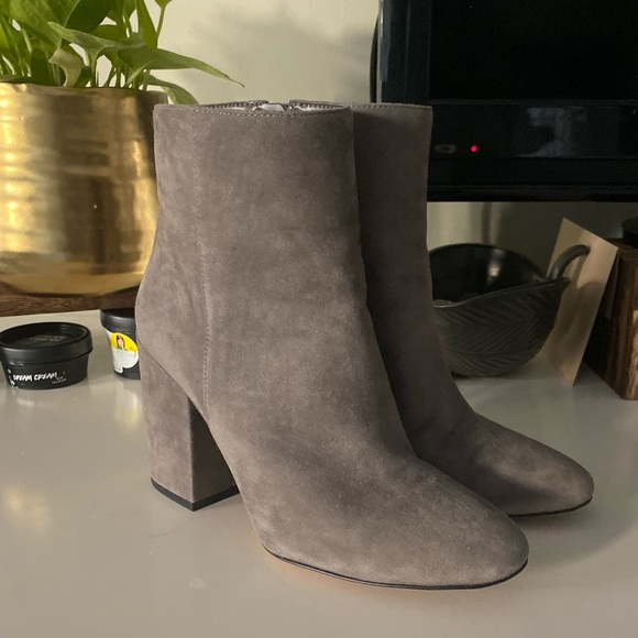 vince camuto destilly